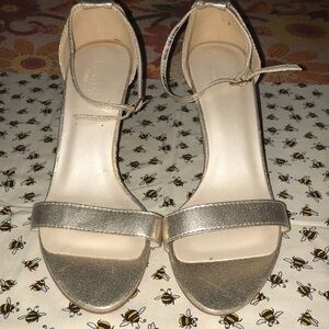 Gold open toe David’s bridal shoes (9.5)